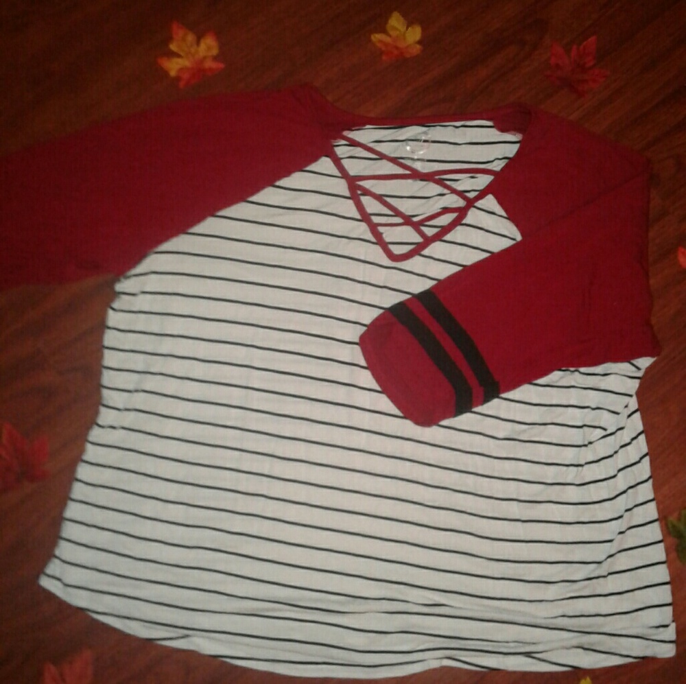 Maurices 24/7 Top Size 3 (3x)
